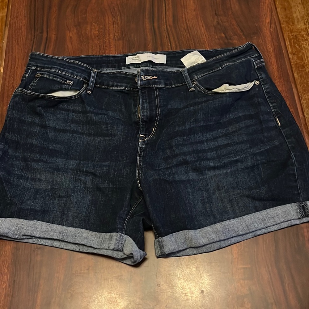 Signature Levi Strauss Mid-Rise Jeans Size 16 - W33